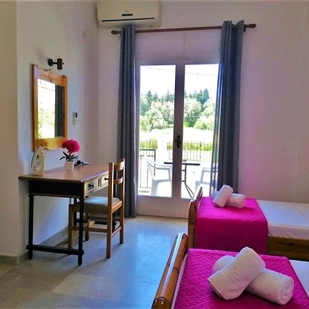 קאבוס Nikos Apartments 1 מראה חיצוני תמונה