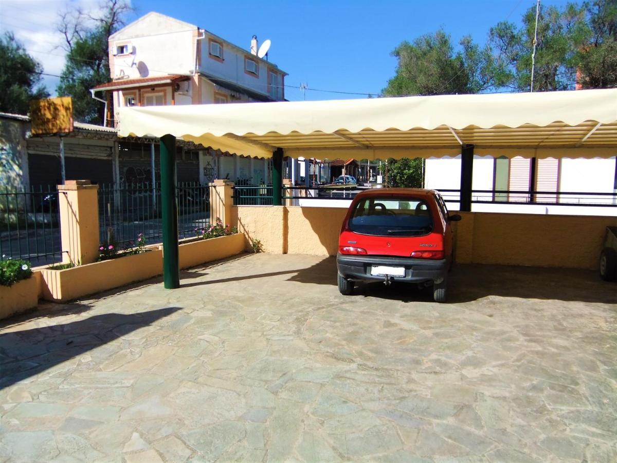 קאבוס Nikos Apartments 1 מראה חיצוני תמונה