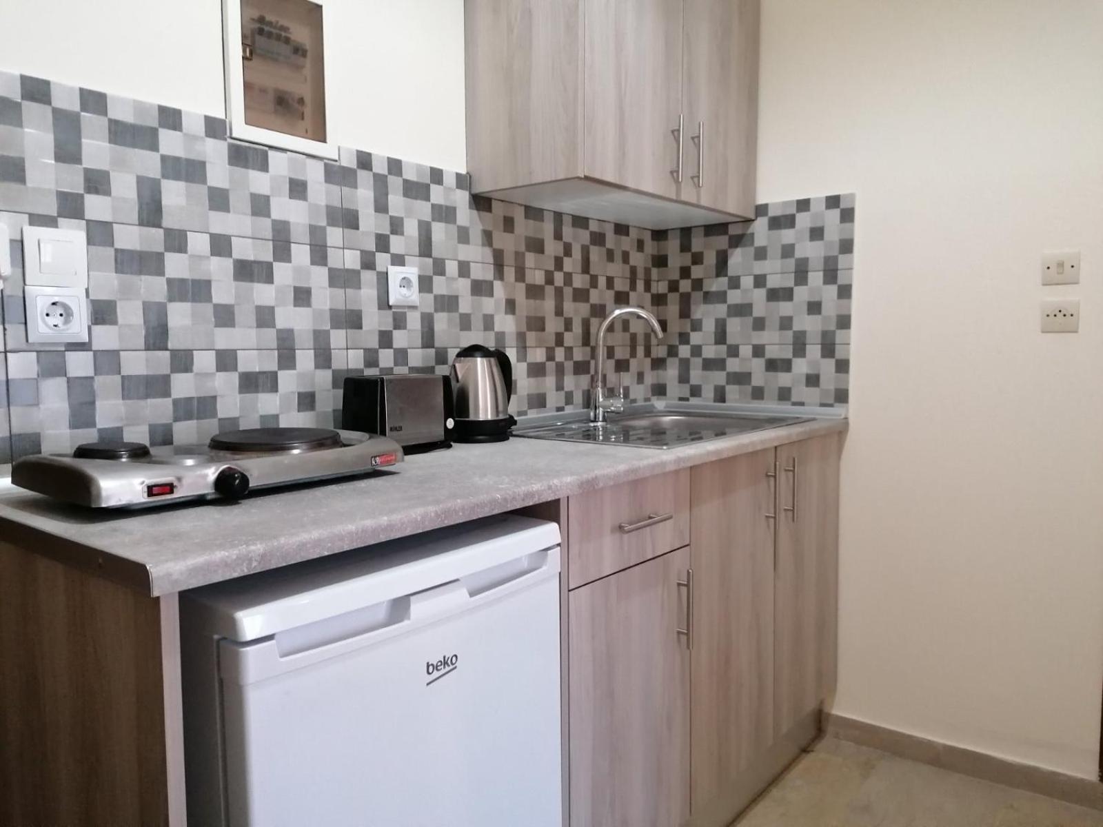 קאבוס Nikos Apartments 1 מראה חיצוני תמונה