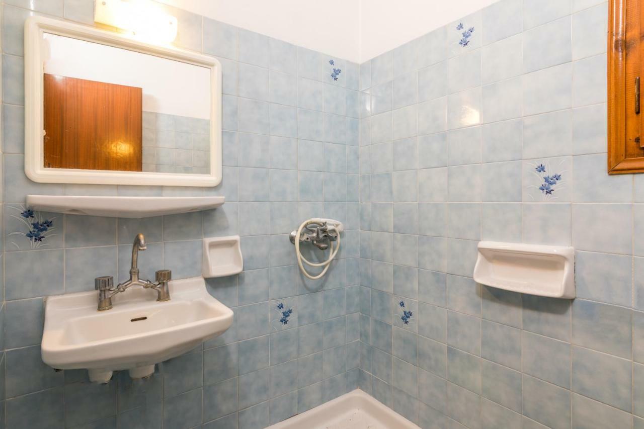 קאבוס Nikos Apartments 1 מראה חיצוני תמונה